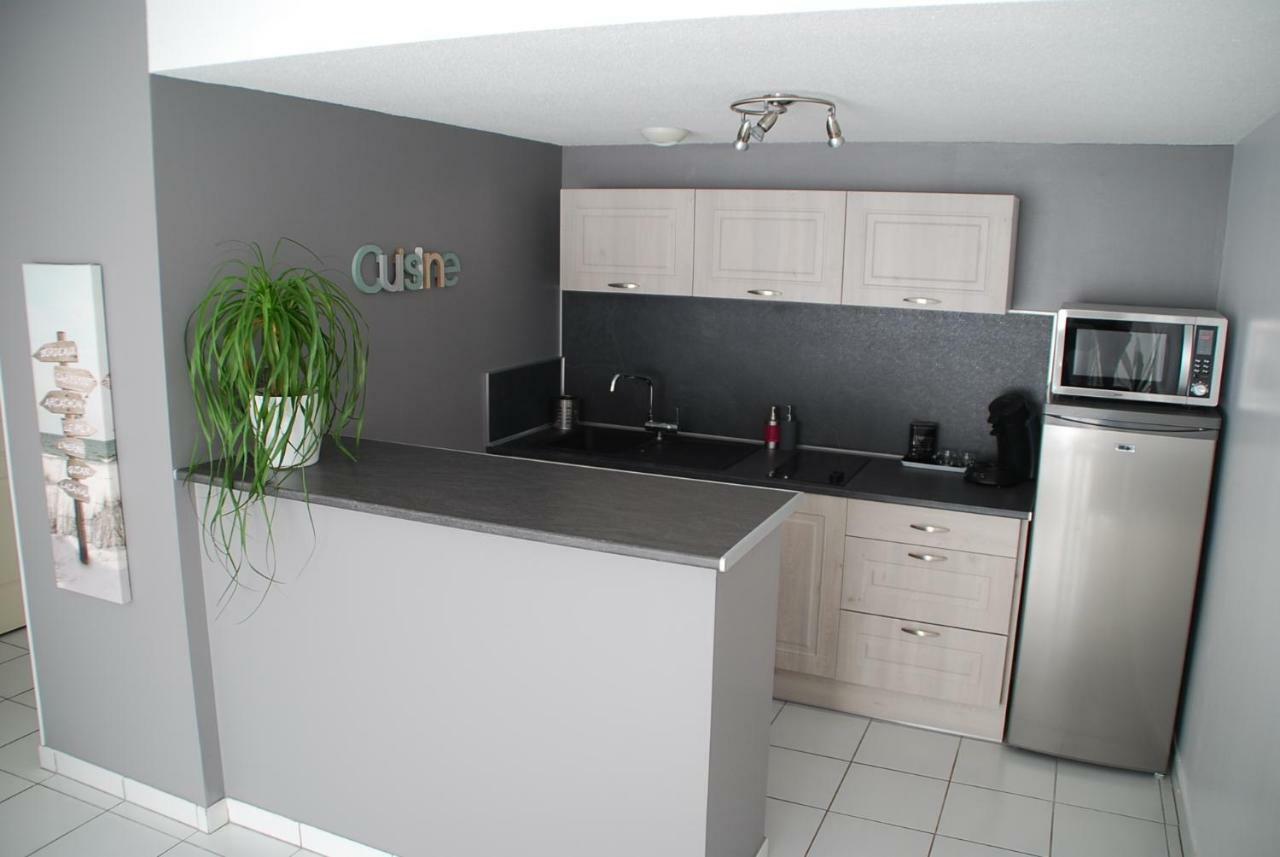 Comme A La Maison Apartment *